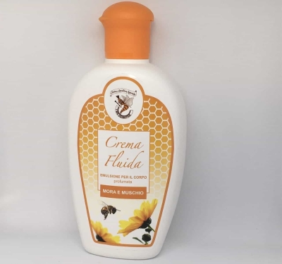 Crema fluida Mora e muschio Crema fluida Mora e muschio