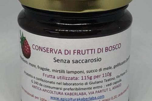 Conserva di frutti di bosco senza saccarosio