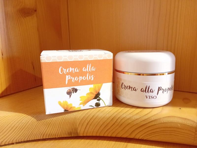 Crema alla propolis