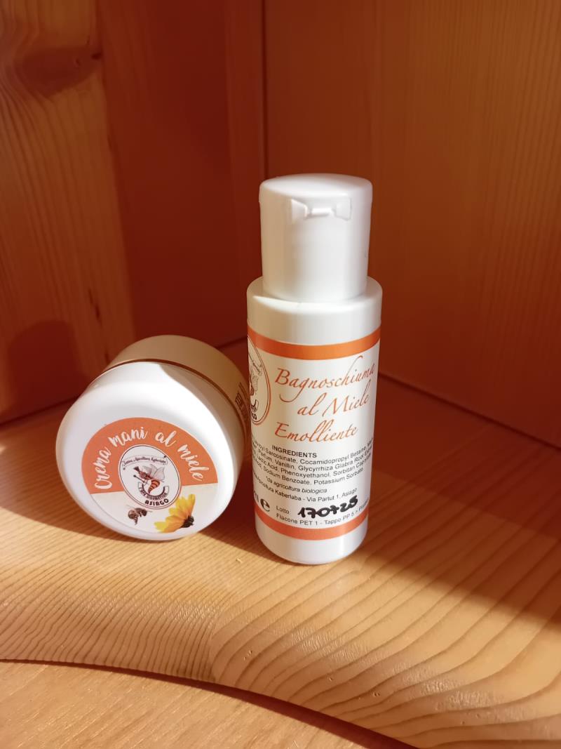 Set viaggio, crema mani e bagnoschiuma al miele